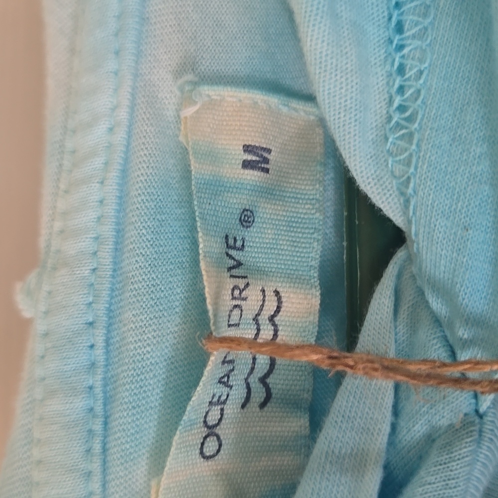 Blue Tie-Dye Long Sleeve Hoodie NWT - Picture 2 of 3